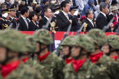 日本的阅兵vs中国阅兵
